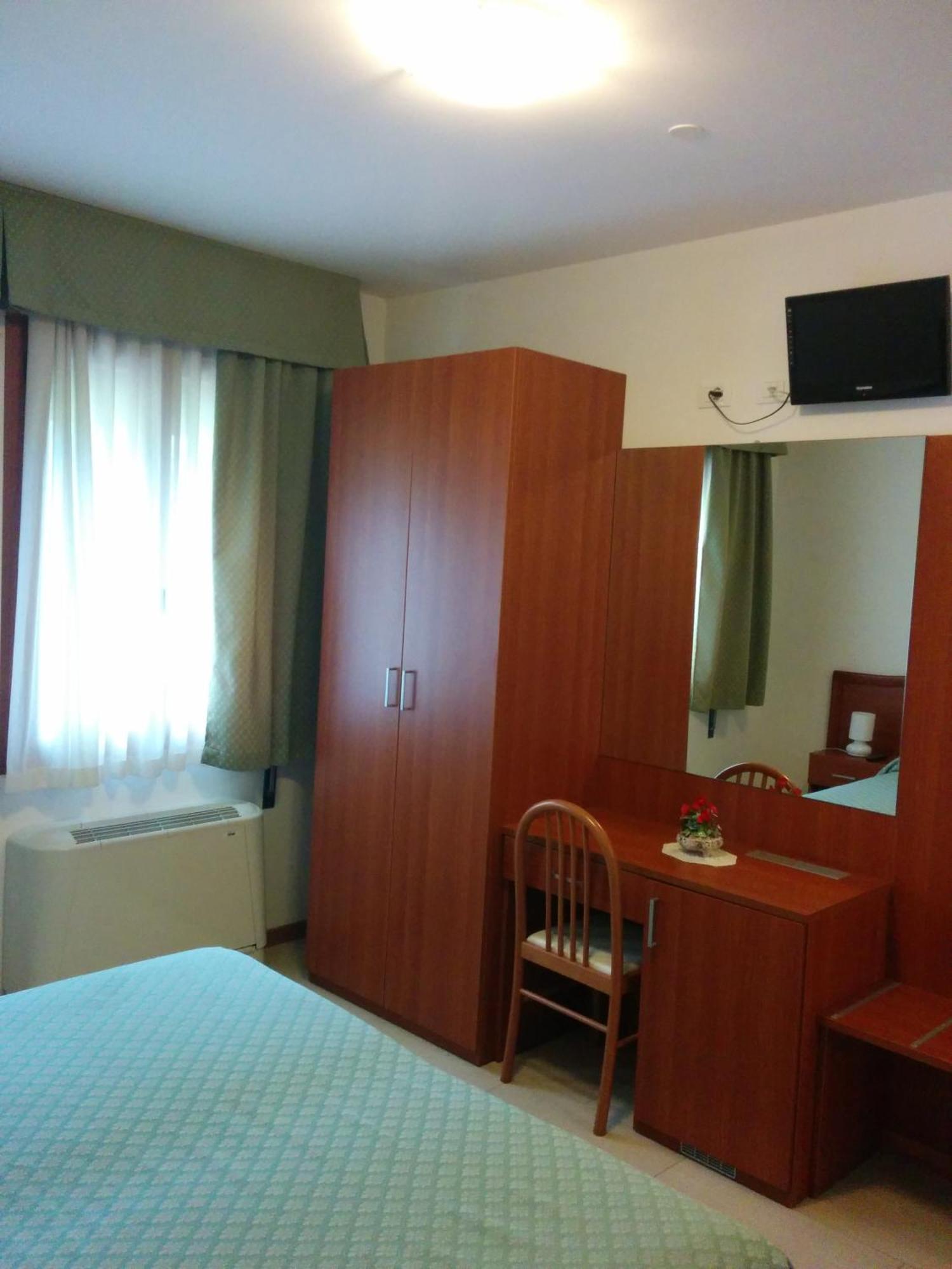 Agriturismo La Chioccia 캄파냐 루피아 객실 사진